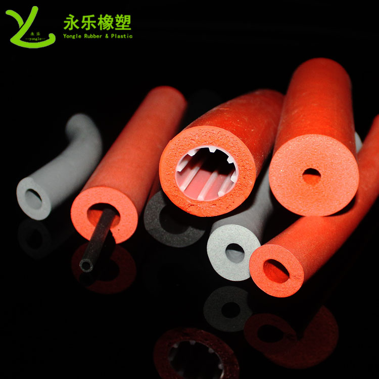 發(fā)泡硅膠管，擠出發(fā)泡硅膠管，耐高溫發(fā)泡硅膠管